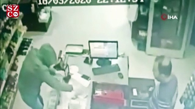 Marketi gasp edip sevgilisiyle eğlendi