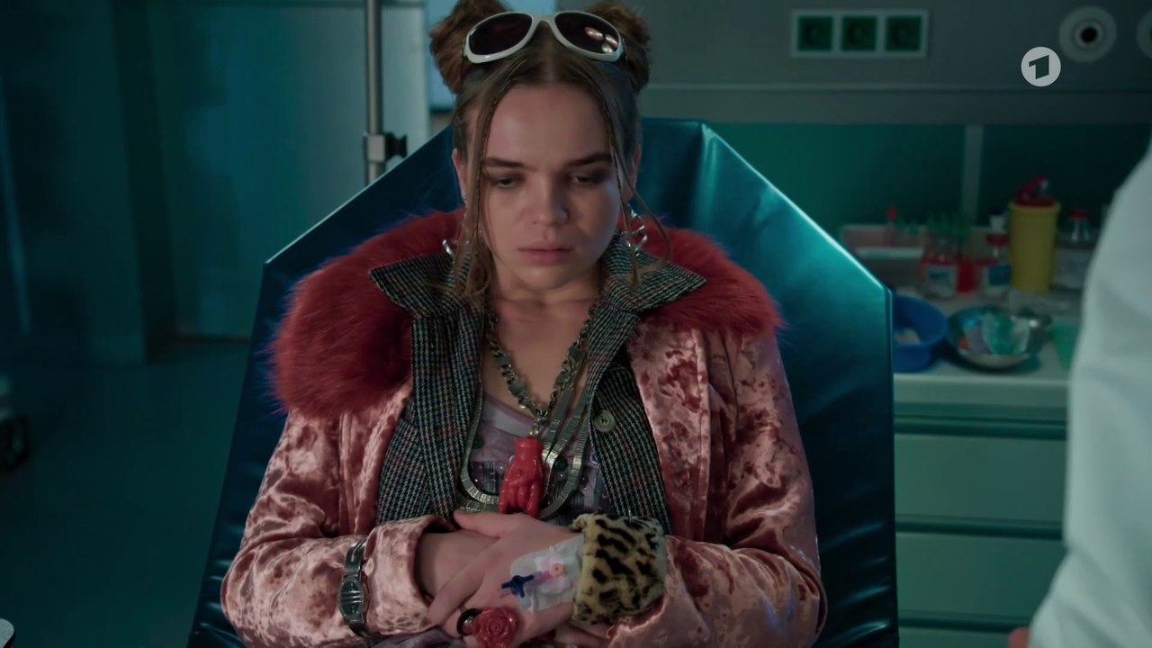 In aller Freundschaft - Folge 888: Tatsächliche Liebe