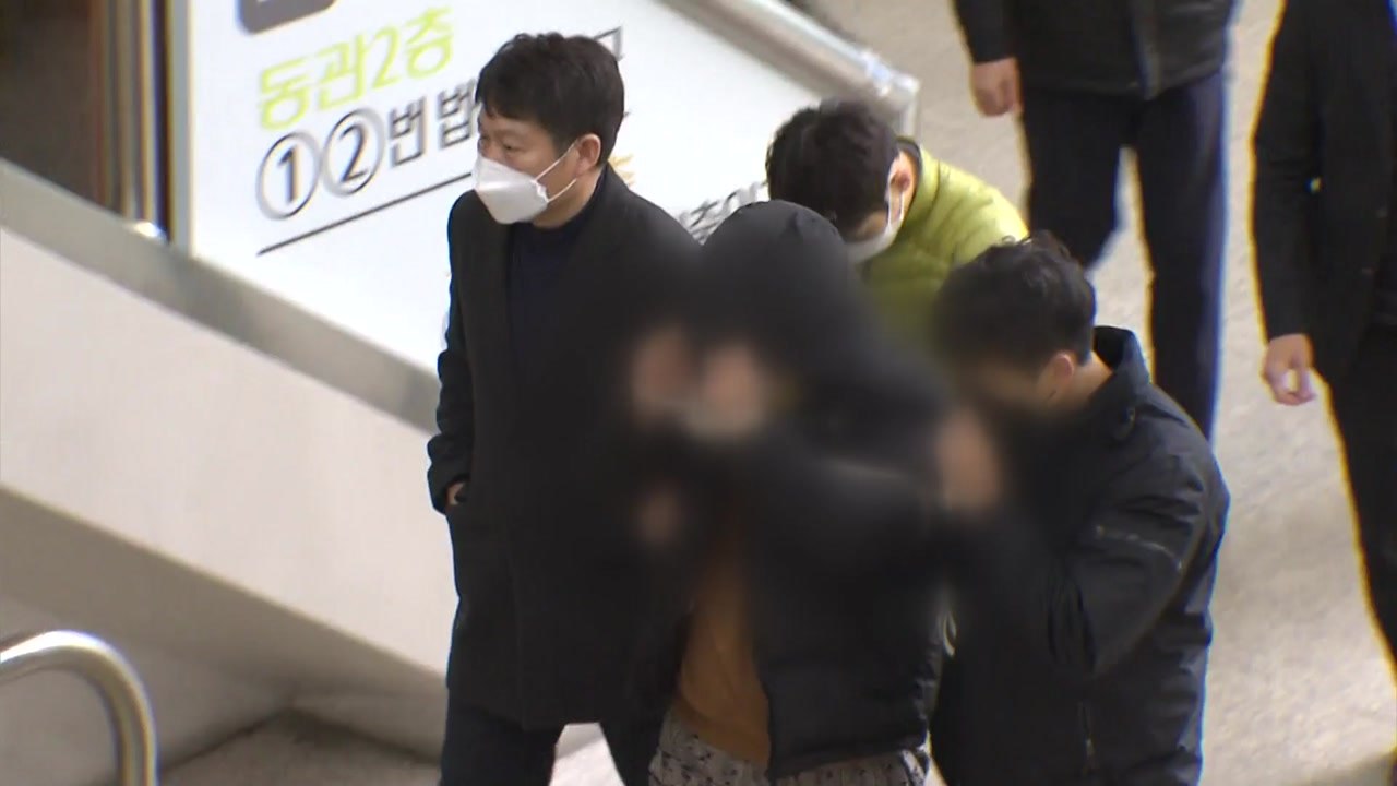 '박사방' 운영자, 성폭력범죄 특례법 첫 신상공개 대상 될까 / YTN