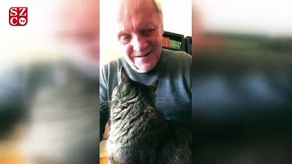 Anthony Hopkins kendini eve kapattı, kedisiyle piyano çaldı