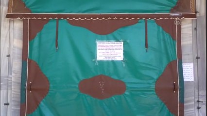 Polisler Cuma Namazı için gelen vatandaşları uyardı - İSTANBUL