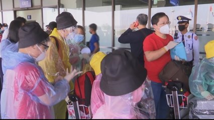 Philippines in lockdown as health workers struggle