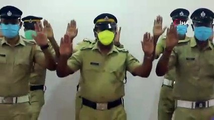 Hint polisinden korona virüsüne karşı el yıkama dansı