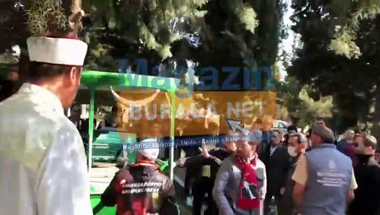 Muhterem Nur’un Cenazesi Sessiz Sedasız Defnedildi