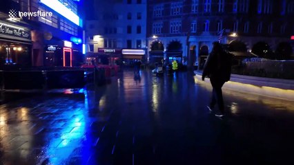 London virtually EMPTY as residents heed government COVID-19 advice