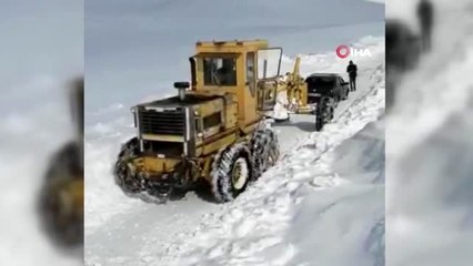 Pütürge'de kar kalınlığı 4 metreyi aştı