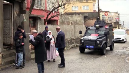 Siirt'te umreden dönenlere sıkı takip