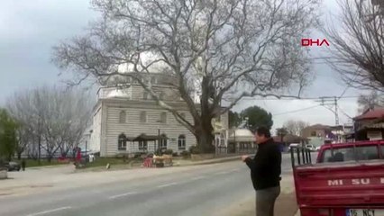 BURSA İmamdan camiye girilmemesi için 'dolaplı' önlem