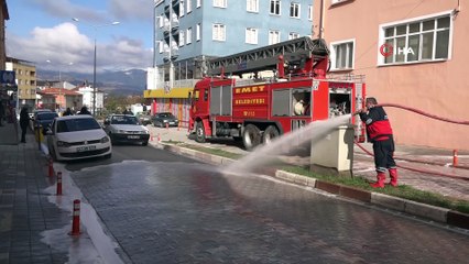 Emet'te tüm sokaklar baştan aşağı dezenfekte edildi