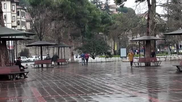 Ordu'da koronavirüs tedbiri nedeniyle banklar kaldırıldı