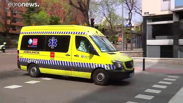 Le coronavirus continue de battre à mort les Italiens : le bilan dépasse les 4 000 décès