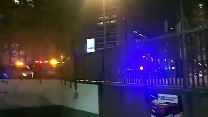 Los Policias vuelven a saludar a sus heroes en la Jiménez Díaz