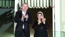 Cumhurbaşkanı Erdoğan ve eşi Emine Erdoğan'dan sağlık çalışanlarına alkışlı destek
