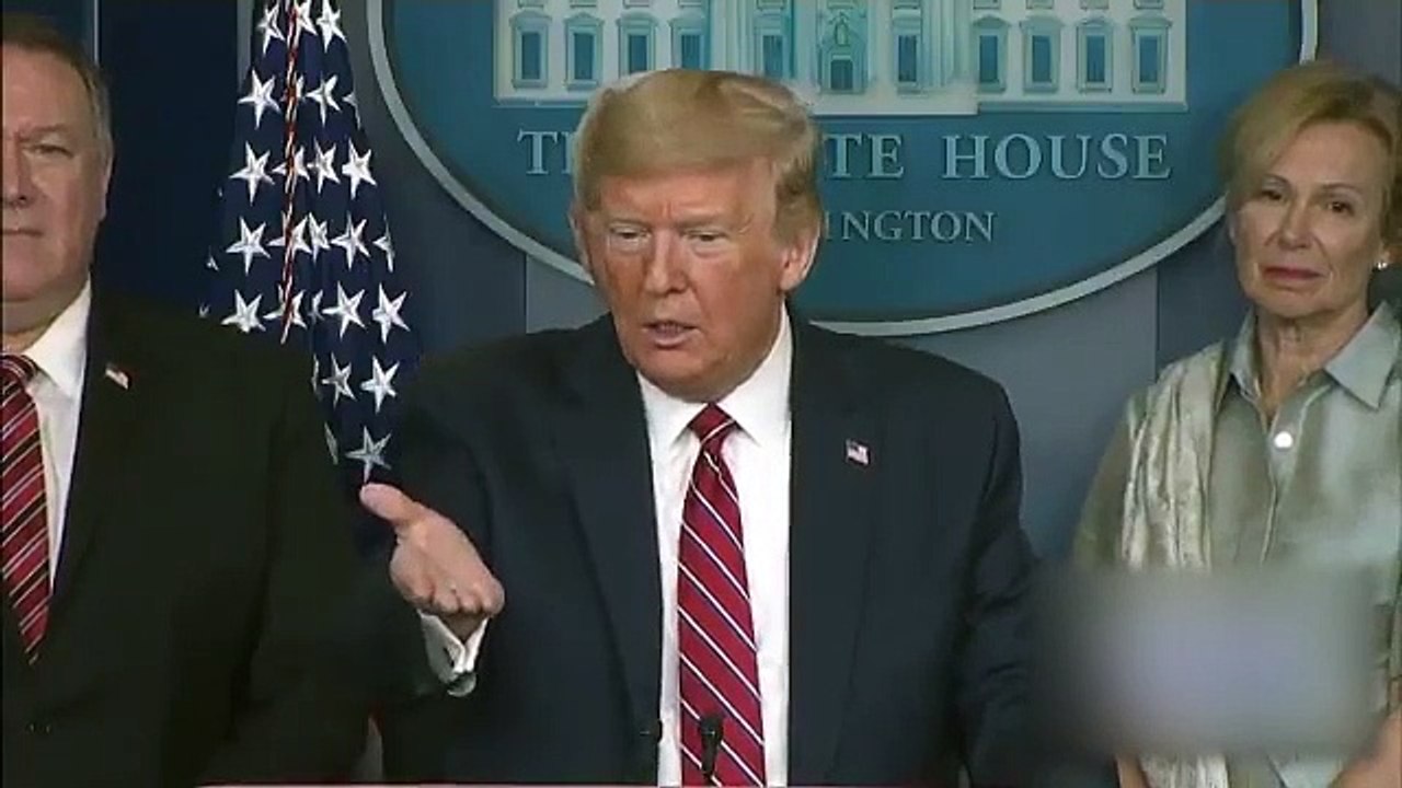 Muhabir Trump'a sordu korku içinde olan ABD halkına ne söylerdiniz? Trump, "Senin.."