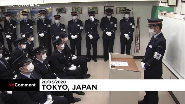 Япония вспоминает жертв теракта в токийском метро