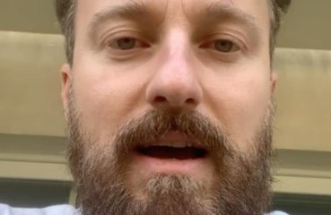 Francesco Facchinetti arrabbiatissimo contro gli altri vip: 'Ma di cosa vi lamentate?'