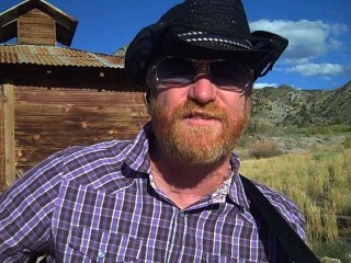 David Lowery - Raise 'Em Up On Honey