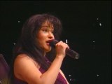 Selena - El Chico Del Apartamento 512 (Live From Astrodome)