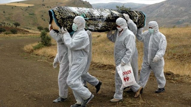 Emekli Orgeneral Aytaç Yalman, toprağa böyle verildi