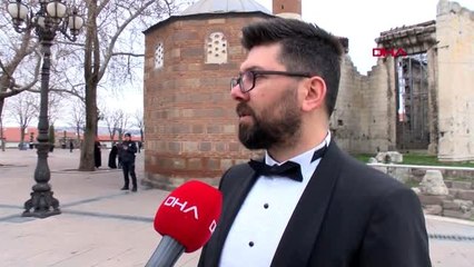 ANKARA Nikahtan sonra türbede salgından kurtulmak için dua ettiler