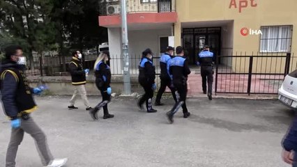 Polisten maskeli, eldivenli "korona virüs" dolandırıcılığı uyarısı