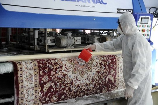 Koronavirüs tehlikesine karşı halıların temizliğine dikkat! Düzenli aralıklarla yıkanmalı
