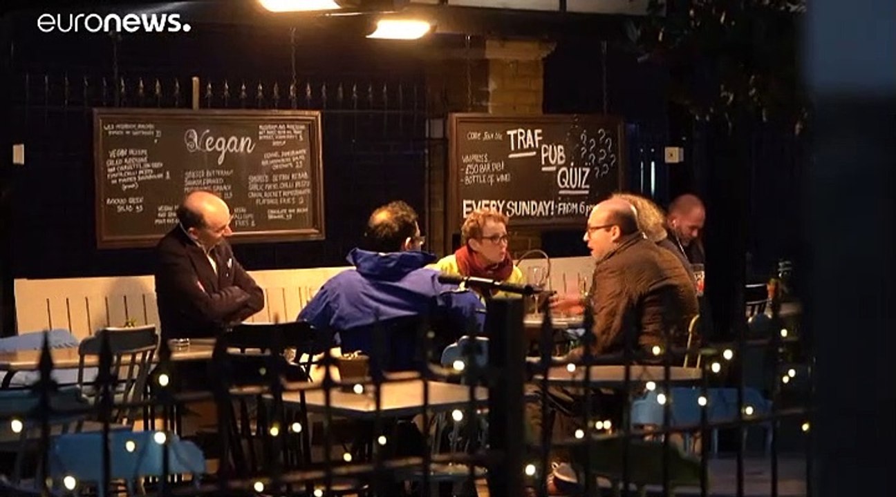 Coronavirus : le Royaume-Uni ferme pubs, restaurants, cinémas et salles de gym