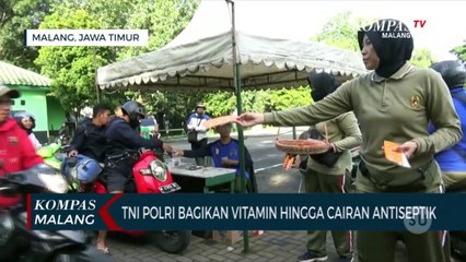 TNI, Polri dan Ormas Bagikan Vitamin, Cairan Antiseptik, dan Masker