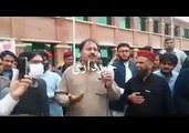 Charsadda: DHQ Paramadics Staff ka Apne Motalebat ke Haq ma Ehtejaj.