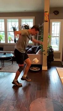 STAY AT HOME PAR ADRIEN LEMAIRE