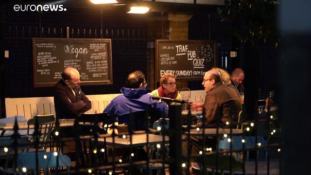 Coronavirus : le Royaume-Uni ferme pubs, restaurants, cinémas et salles de gym