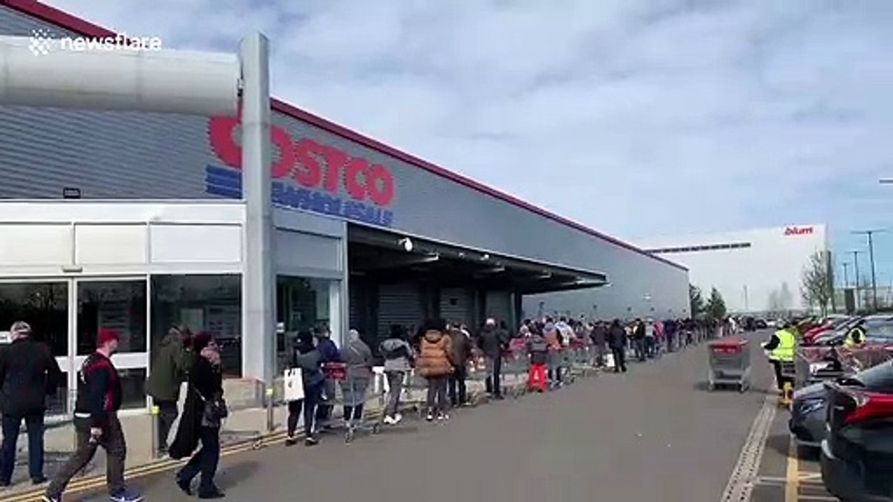 Insane queues outside UK Costco as customers ig...