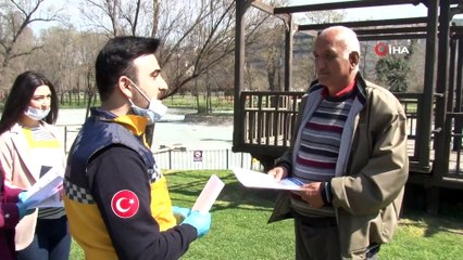 Kağıthane’de dışarı çıkan vatandaşlara ‘evde kal’ çağrısı