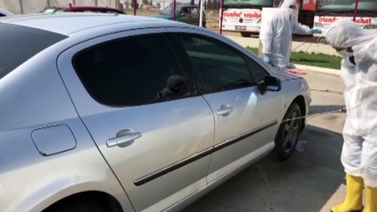 Çorlu'da bir akaryakıt istasyonu, araçları ücretsiz dezenfekte ediyor - TEKİRDAĞ