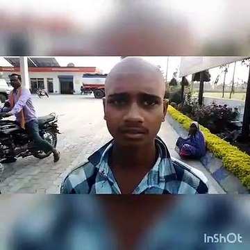 शाहजहांपुर: दबंगों ने दलित लड़के के बाल मुड़वा कर चौराहे पर घुमाया, देखें वीडियो