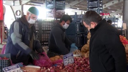 GAZİANTEP Pazarcılardan koronavirüs önlemi