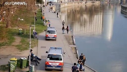 Coronavirus : la police autrichienne tente de faire respecter les règles