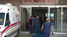 Hastanenin karantina servisine alınmayan şahıs dehşet saçtı: 2 güvenlik görevlisi yaralı