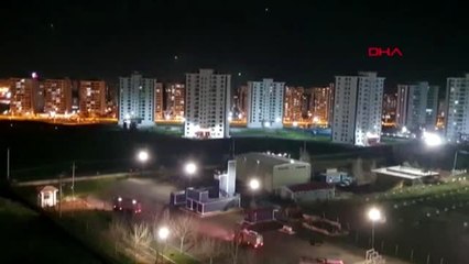 DİYARBAKIR İtfaiye erleri, sağlık çalışanları için siren çaldı