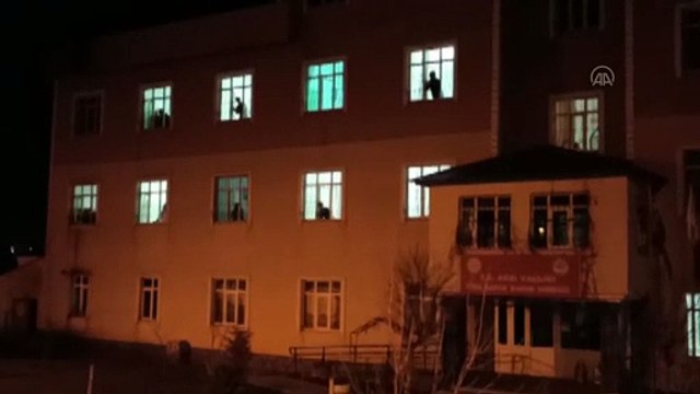 Koronavirüse karşı fedakarca mücadele eden sağlık çalışanlarına destek - AĞRI