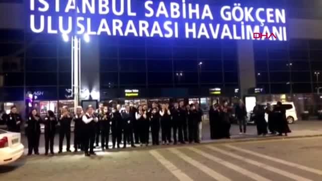 SAĞLIK ÇALIŞANLARINA ALKIŞ-