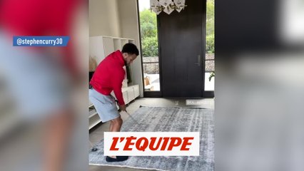 Curry, un putt face à la porte - Basket - WTF
