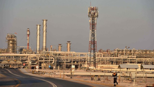 جمهور الجزيرة يمنح تراجع أسعار النفط لقب حدث الأسبوع