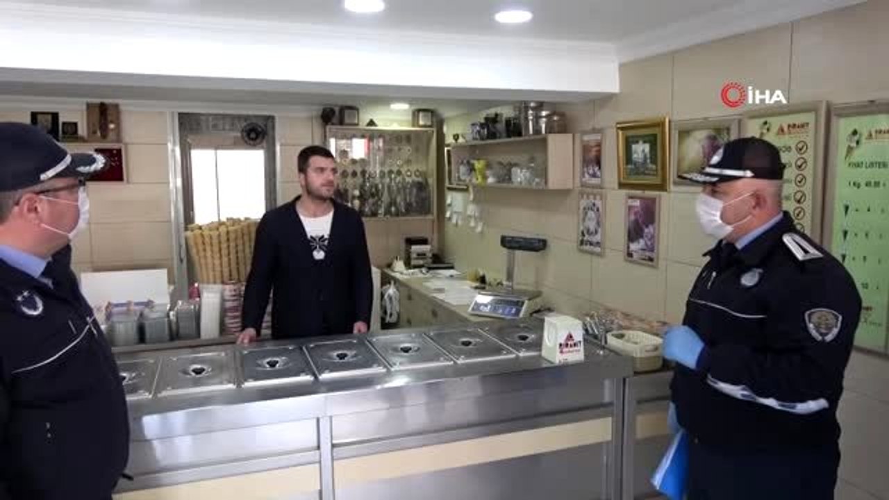 Akhisar'da market, ganyan ve kargo işletmeleri denetlendi
