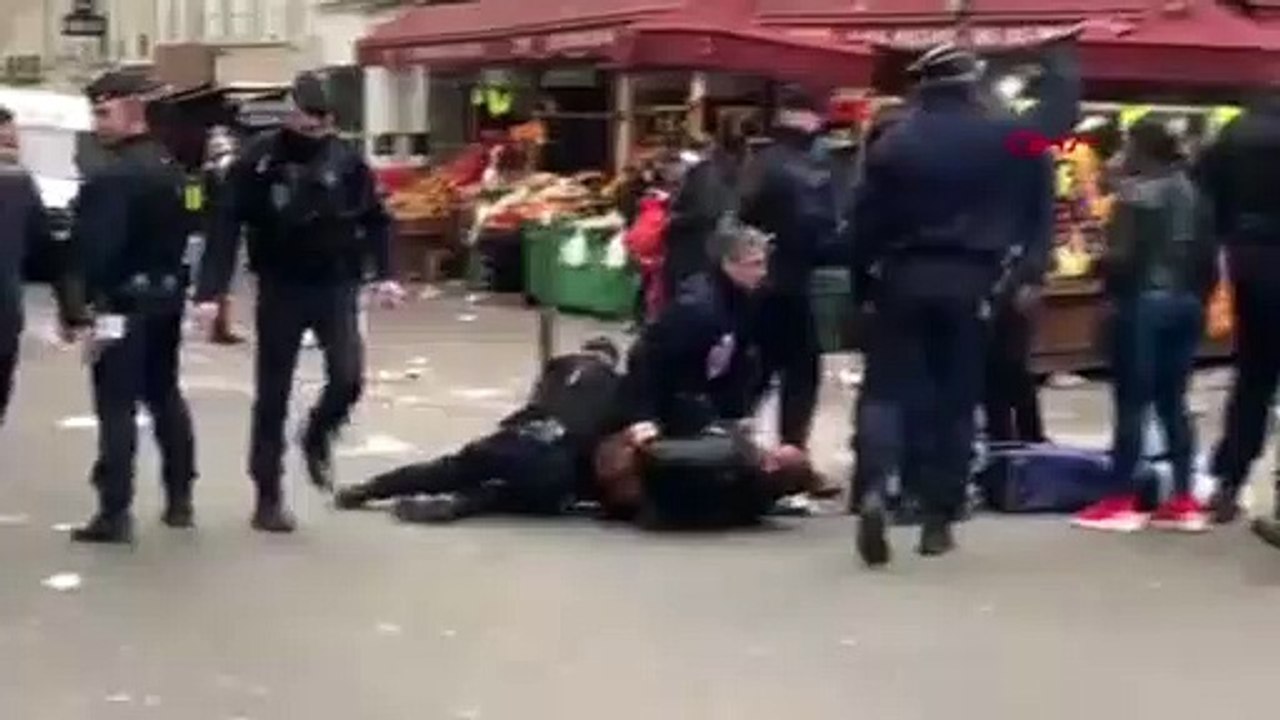 Sokağa çıkma yasağına uymayanlara sert müdahale