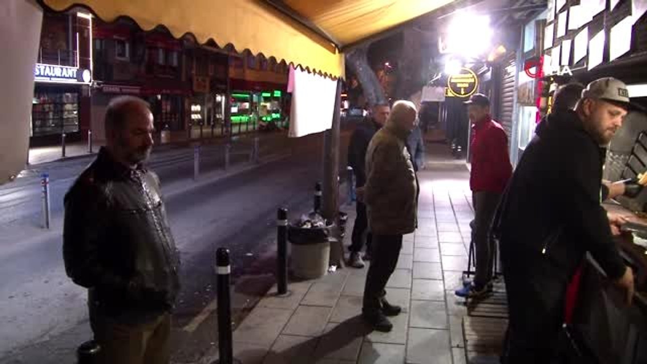 Lokantalar yayınlanan genelge sonrası masalarını topladı