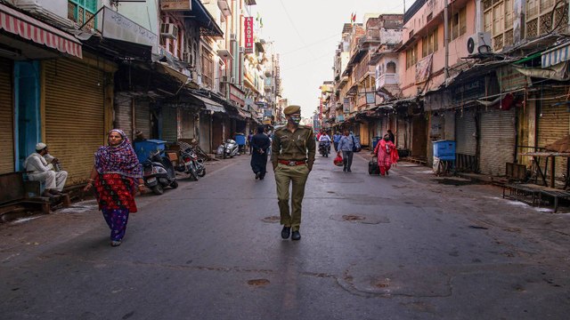 Janta Curfew in effect, streets wore a deserted look