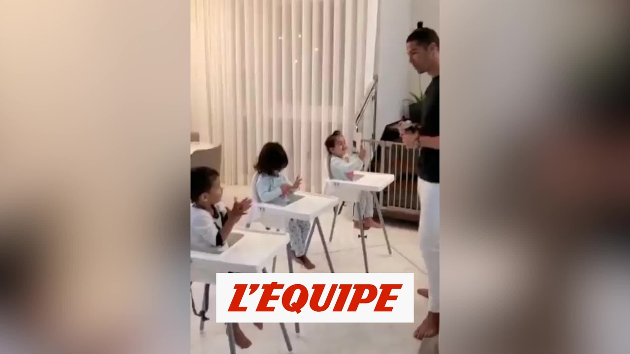 Quand Ronaldo apprend à ses enfants à se laver les mains - Foot - WTF