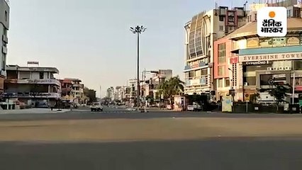 कोरोना नै धुत्कारो, घरां बैठ निभावो भाईचारो...हनुमानगढ़ में रेलयात्रियों के हाथों पर हुई मार्किंग, बूंदी में महिलाएं घर पर बना रहीं मास्क,