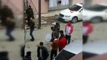 Korona virüsü uyarılarına aldırış etmeyip, davullu zurnalı asker uğurladılar